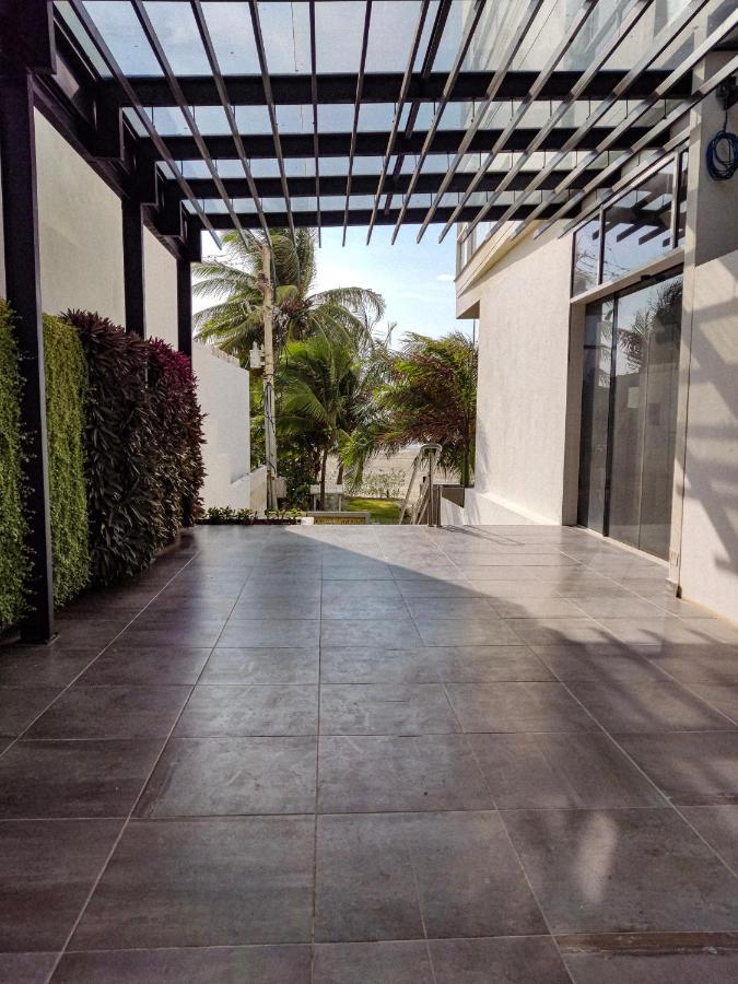 Morros Con Acceso Directo A La Playa Apartamento